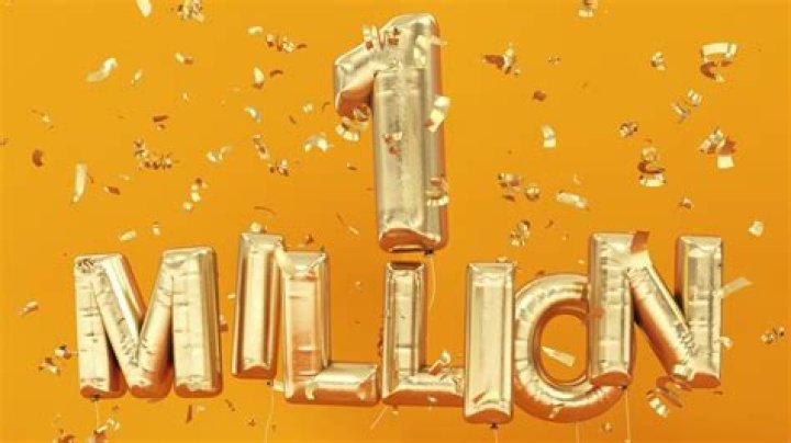 Charlotte Riley Enjoys Million Dollar Net Worth With her Husband Tom Hardy!