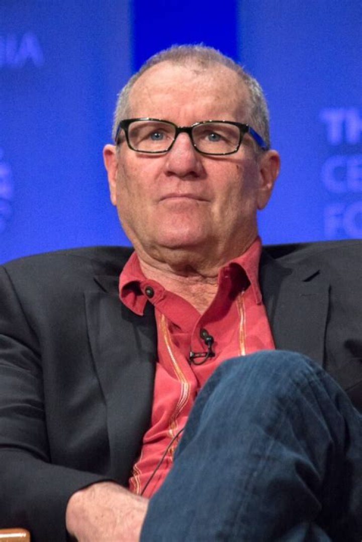 Ed O’Neill Net Worth: Income & Lifestyle