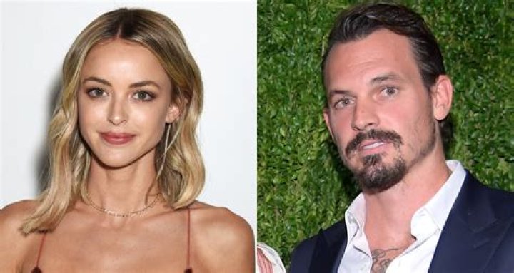 Kaitlynn Carter Reveals Pregnancy With Kristopher Brock!